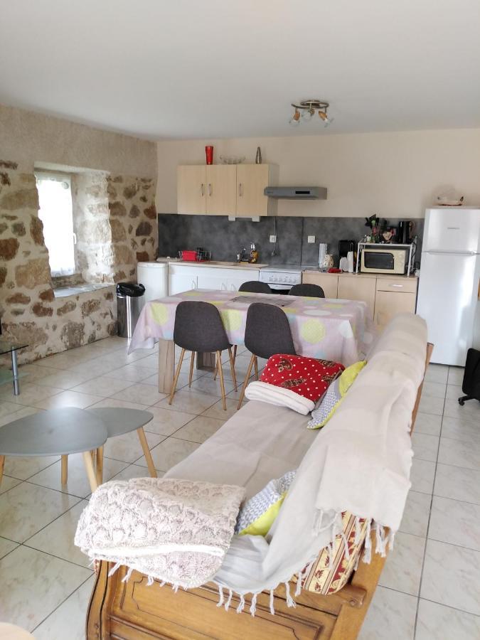 Apartmán Chaleureux A La Campagne Saint-Germain-Laprade Exteriér fotografie