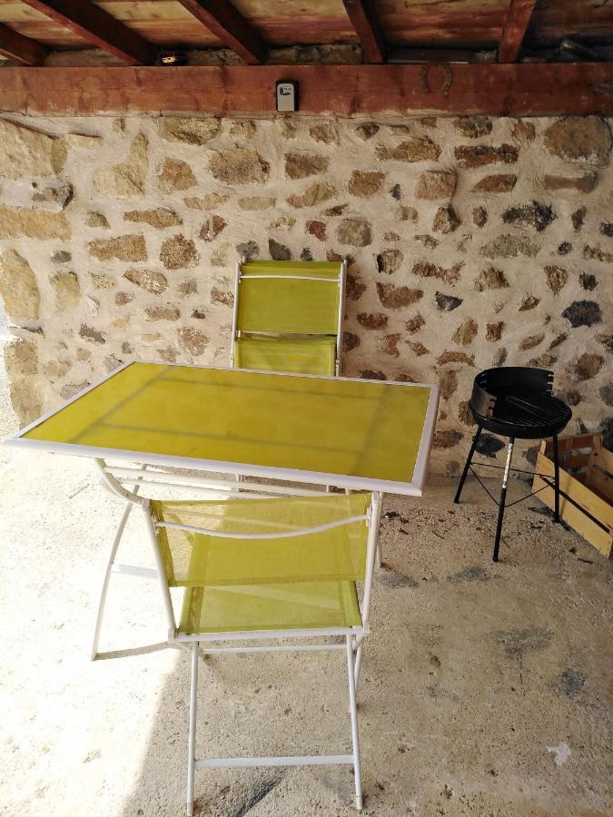 Apartmán Chaleureux A La Campagne Saint-Germain-Laprade Exteriér fotografie
